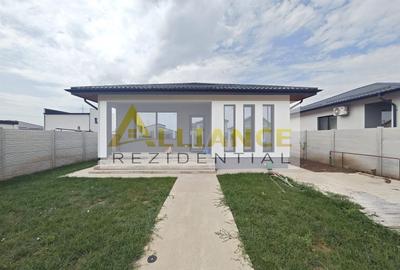 Casă individuală cu 3 camere decomandat în Berceni