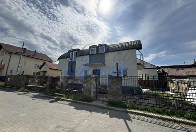 Casă individuală cu 17 camere în Someșeni