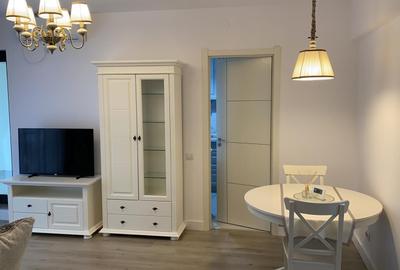 Apartament cu 3 camere, mobilat în Pipera