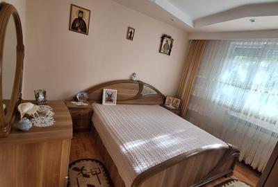 Apartament 3 camere decomandat, etaj 2, Micro 13, - 4