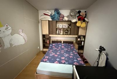 Ap 3 camere - rezultat din alipirea a 2 garsoniere - 62 mp - parter - 5