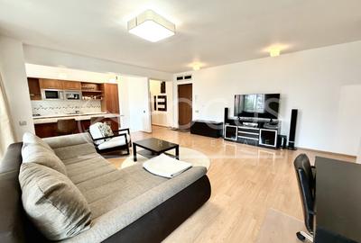 Apartament cu 3 camere semidecomandat, mobilat în Ștefan cel Mare