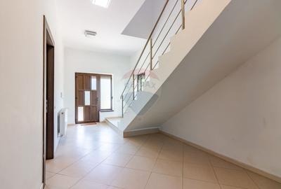 Casă / Vilă cu 5 camere de vânzare Alexandriei/Ion Conea - 18
