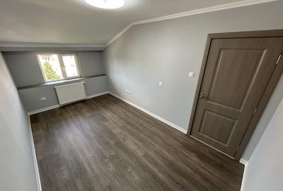 2 Cam--Sagului-5 Min de Centru--Renovat-Centrala-Balcon- 52MP-72.000 Euro !Neg - 13