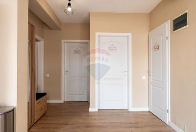 Apartament 3 camere de vanzare Bună Ziua str. Costache Negri Parcare - 7