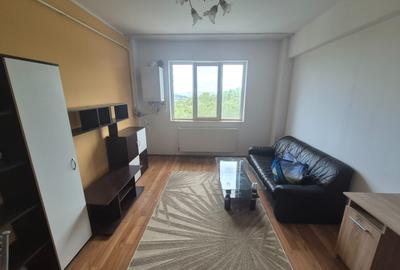 Apartament cu 2 camere semidecomandat în Exterior Nord