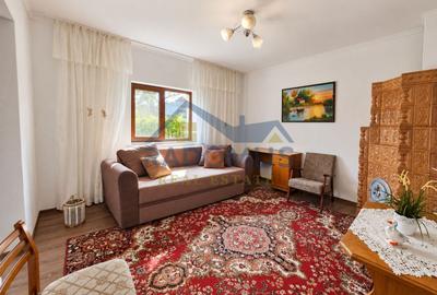 Casă cu 3 camere, anexe și livadă – Lopatnița, Șoimari - 5