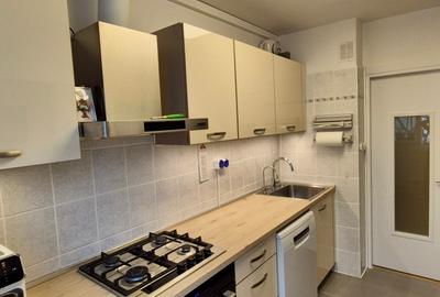Apartament 4 camere de vanzare | Centrala proprie | - 7