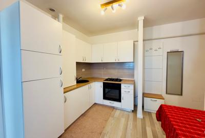 Apartament cu 3 camere semidecomandat în Popas Păcurari