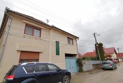 Casa de vanzare in Fagaras - 1