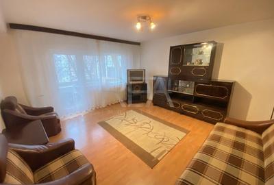 Apartament cu 3 camere decomandat în Rahova