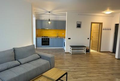 Apartament cu 2 camere semidecomandat, mobilat în Florești