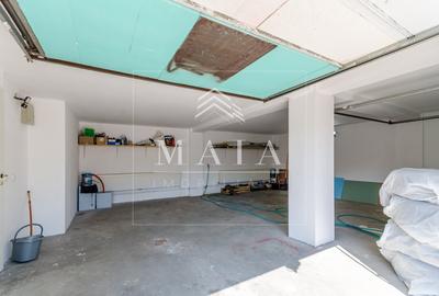 Vila in zona Strand, cu 7 camere , 2 garaje, curte de 200 mp - 18