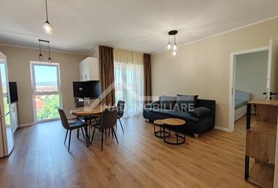 Apartament cu 2 camere semidecomandat, mobilat în Florești