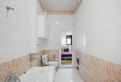 VANZARE VILA 9 CAMERE DACIA- RADU DE LA AFUMATI NR.42 - COMISION 0% - 24