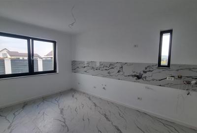 Vila moderna de 4 camere zona Sanpetru - 12