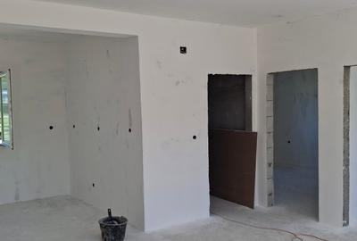 Vindem casa in Lumina - 5