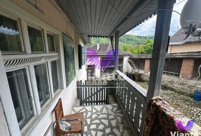 Casă individuală cu 3 camere în Fântânele