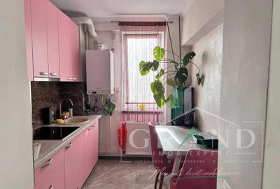 Apartament cu 2 camere semidecomandat, mobilat în Gheorgheni
