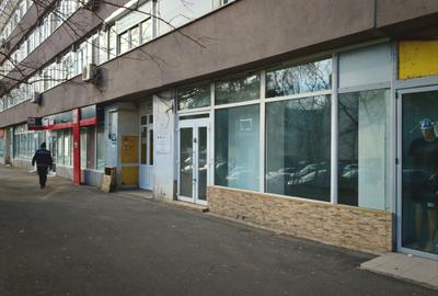 Spatiu comercial stradal | 71,60 mp | Vitrina generoasa | Valea Ialomitei - 2