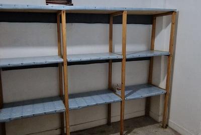 Coiciu, o vila construita pe cadre de beton, bine compartimentata. - 34