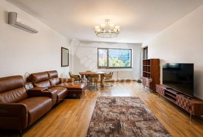 Apartament cu 3 camere decomandat, mobilat în Nordului