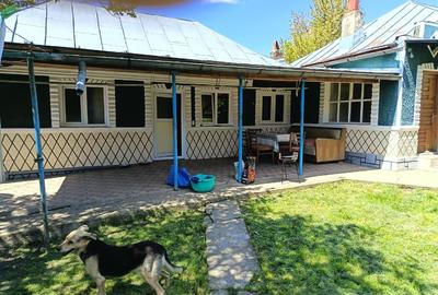 Casa de vanzare in Zanesti, Neamt - 4 camere, curte 2000 mp, direct proprietar - 3