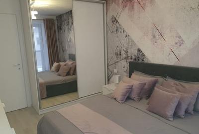 Apartament cu 2 camere semidecomandat, mobilat în Theodor Pallady