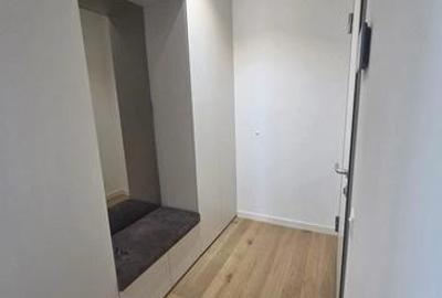Up Site  | Apartament premium cu 3 camere  | Vedere catre lac |  2975 euro + TVA - 15