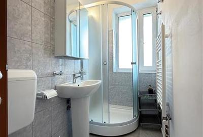 Vanzare garsoniera decomandata in bloc de apartamente, zona Garii - 9