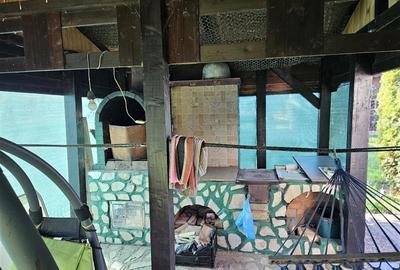 Suceava, casa deosebita in zona linistita. - 16