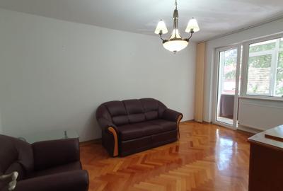 De inchiriat apartament  3  camere zona centrala- langa hotel Central - 8