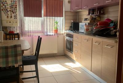 Balada-Apart 2 cam dec et 3:4 mobilat gaz preț 117.000 euro - 3