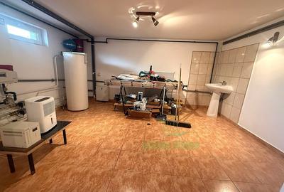 Vila D+P+1, 5 camere, 150 mp utili + demisol, teren 300 mp, aproape de Palatul M - 18