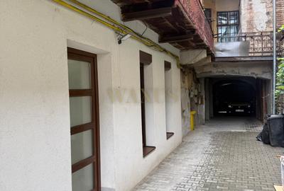 Clădire independentă în centrul orașului – parter complet renovat - 6