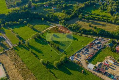Teren intravilan 7.660 mp lângă Bran, panoramă 360°, comision 0% - 12