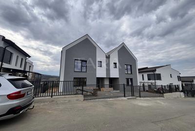 Duplex cu 4 camere în Borhanci