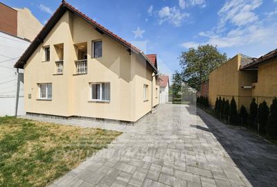 Casă individuală cu 4 camere în Tolstoi