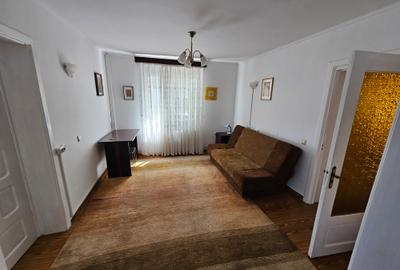 Vilă 6 camere | Ciolpani – Str. Mănăstirii | 215 mp | Teren 2.000 mp | Piscină - 12