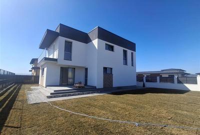 Vila moderna de 4 camere in Cristian - 1