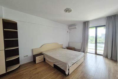 Mamaia - centrul statiunii - 4 camere cu vedere unica pe lac - 4
