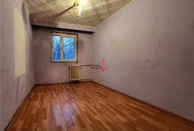 APARTAMENT 4 CAMERE DECOMANDAT / METROU 5 MIN - 6