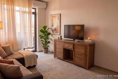 Apartament cu 2 camere decomandat în Est