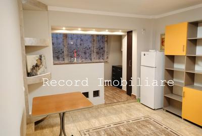 Apartament cu 2 camere decomandat în Zorilor