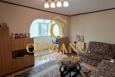 Apartament 3 camere etaj 2/4 DECMOMANDAT zona Rovine - 1