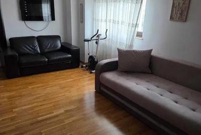 Apartament cu 2 camere decomandat, mobilat în Centrul Civic