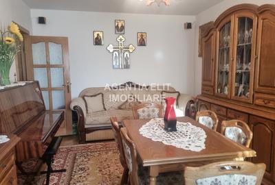 Apartament 4 camere, zona Cofetariei Rida, Primaverii - 1