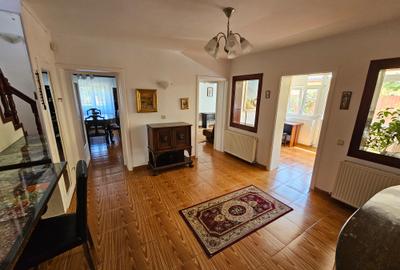 Vilă 6 camere | Ciolpani – Str. Mănăstirii | 215 mp | Teren 2.000 mp | Piscină - 10