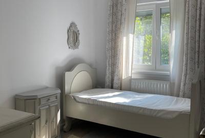 Apartament renovat si mobilat cochet - 3