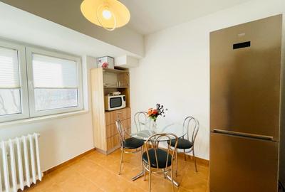 Apartament cu 3 camere de inchiriat in Piata Unirii - Fantani - 7
